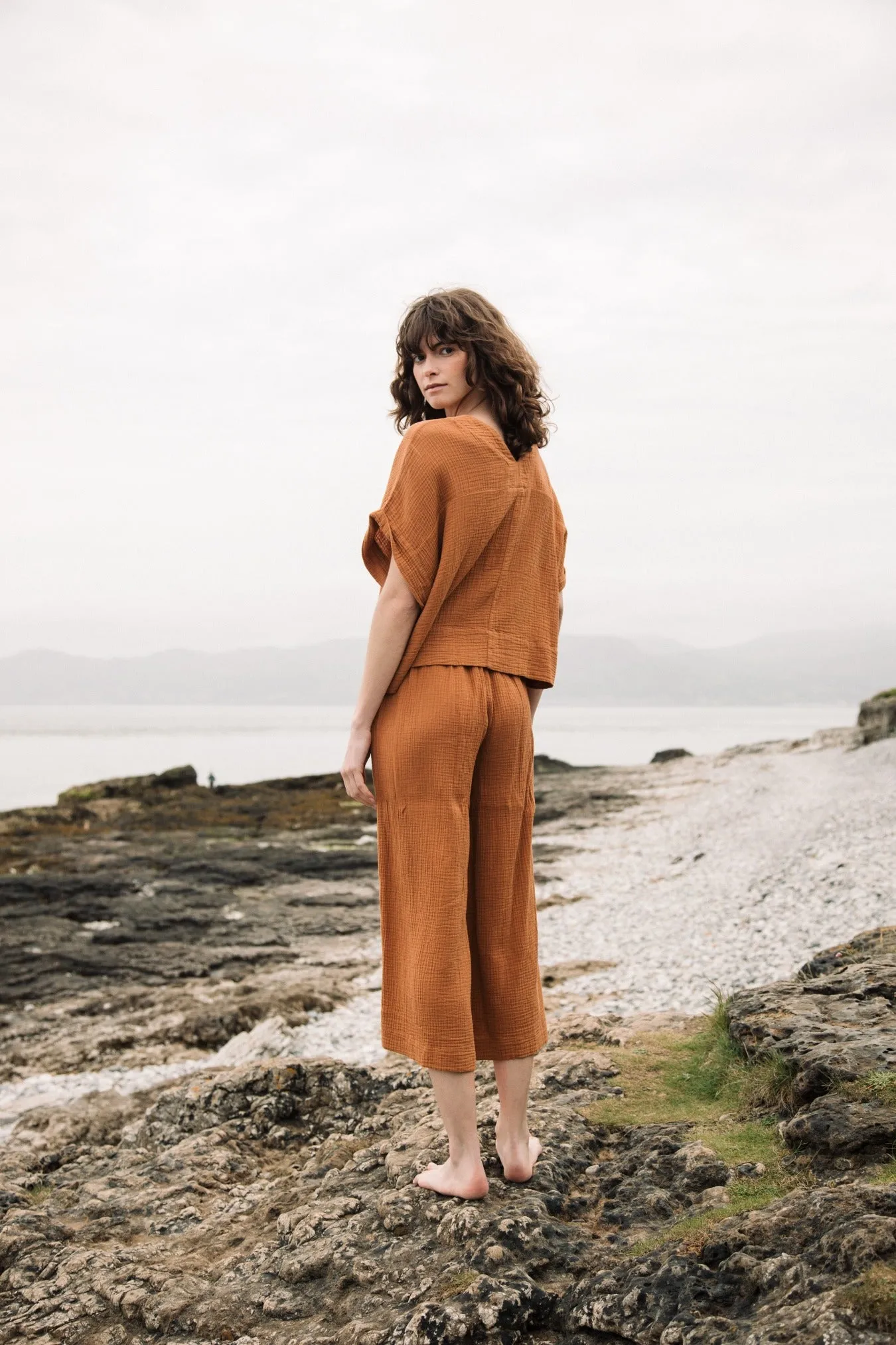 Evora Organic Cotton Trousers in Pecan by HANNAH BEAUMONT