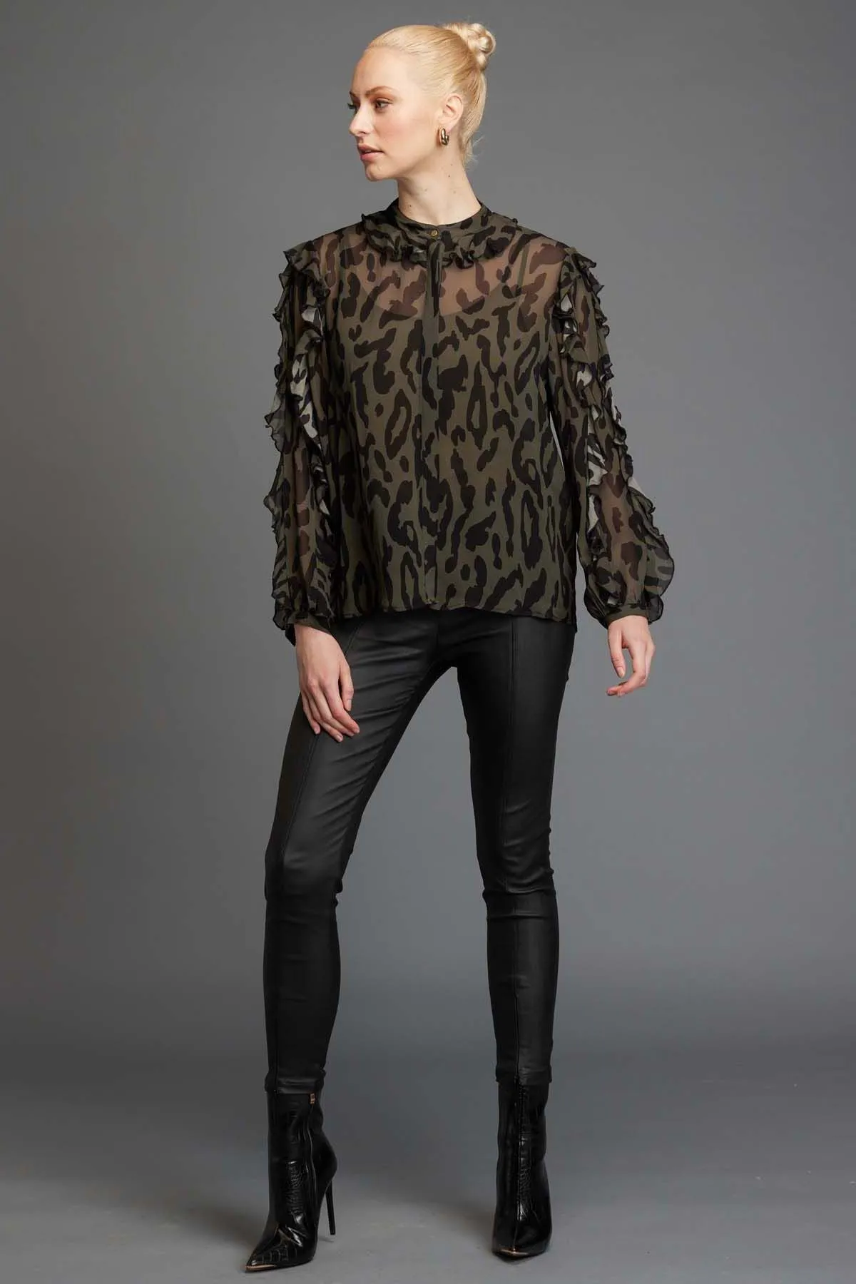 Fate   Becker Dreaming Frill Sleeve Top in Khaki Animal