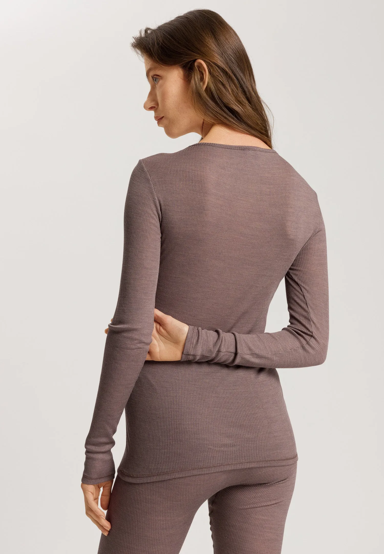 Woolen Lace Fine Ribbed Wool And Silk  V-Neck Top | Stonewash 70914-2756